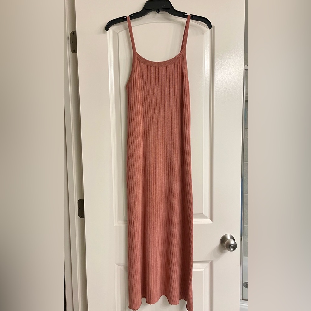 BNWT Sleeveless sweater midi dress
